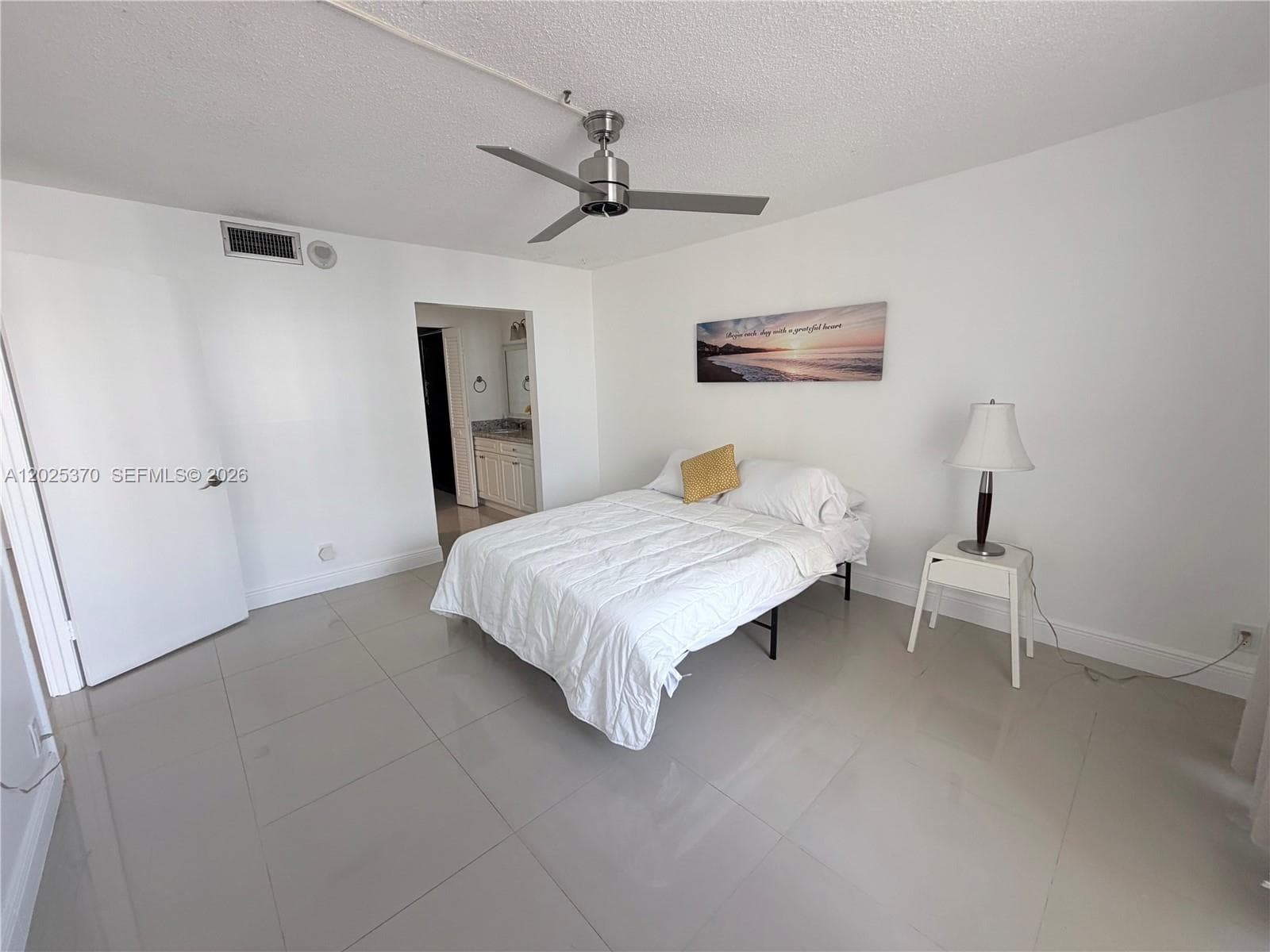 IMPERIAL TOWERS CONDO · #611 in Hallandale Beach - Photo 6
