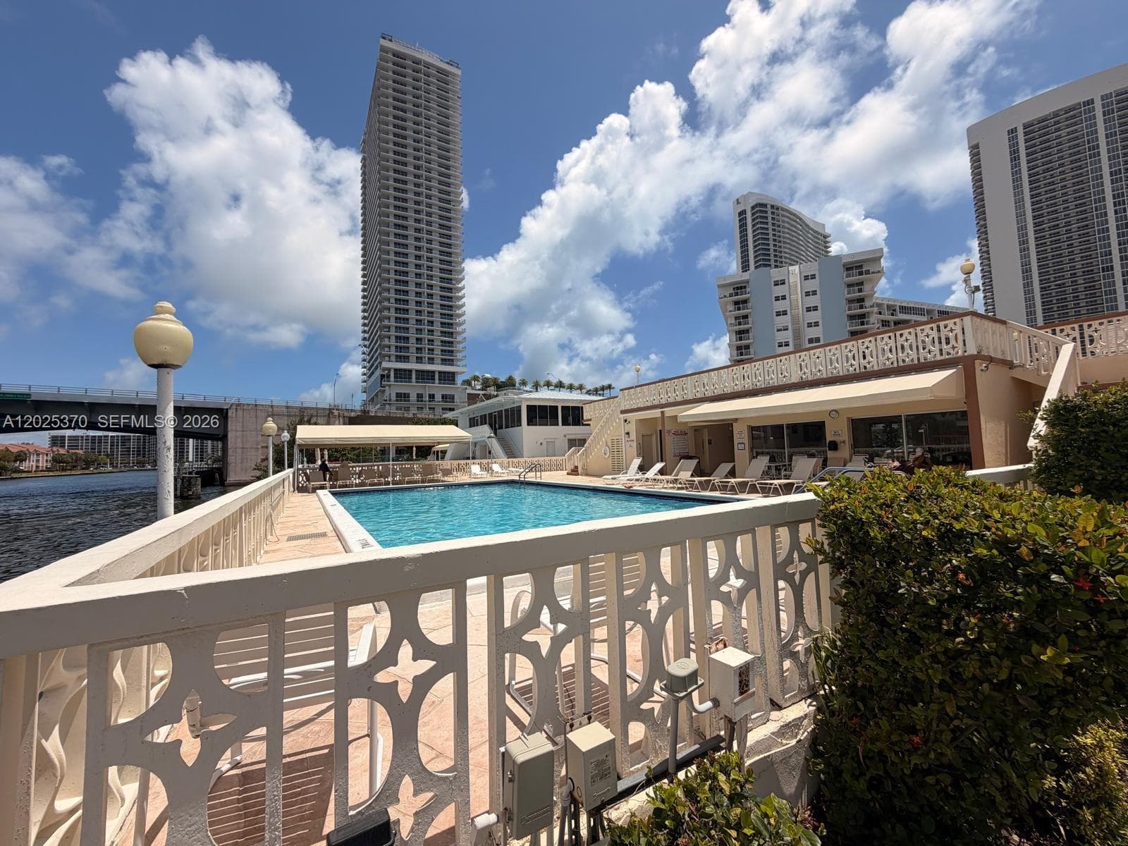 IMPERIAL TOWERS CONDO · #611 in Hallandale Beach - Photo 16