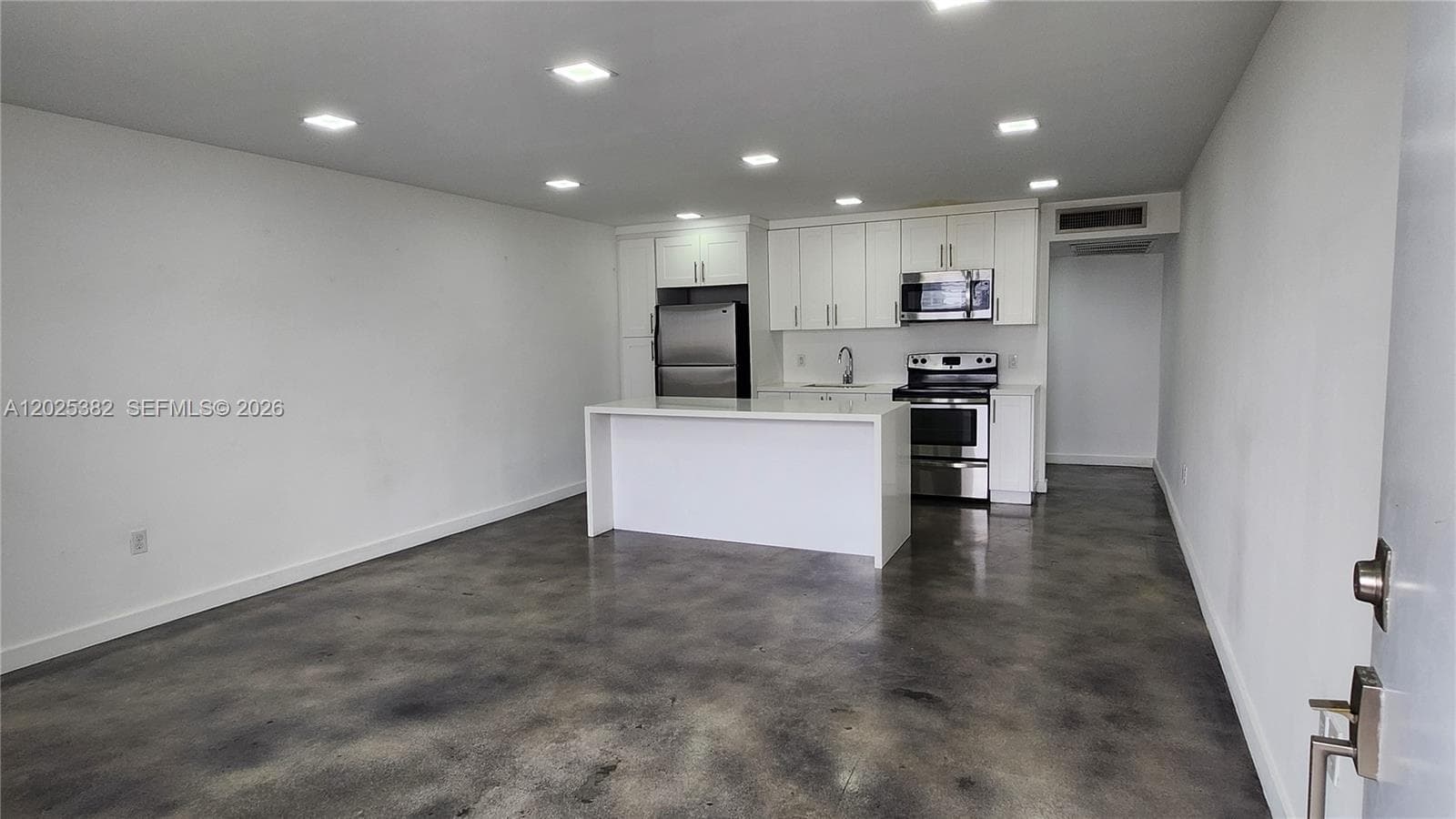 NO BAY WHITE HOUSE NO 4 C · #D304 in North Bay Village - Photo 2
