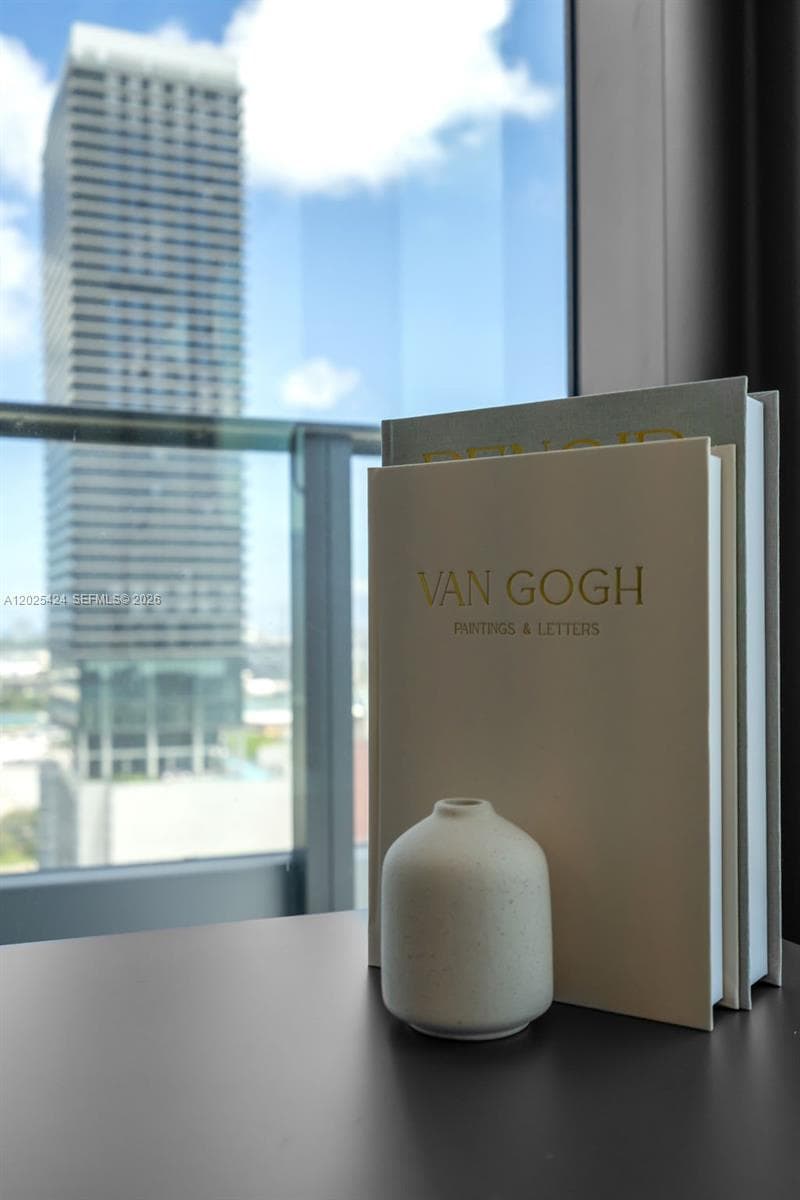 501 FIRST Residences · #2301 in Miami - Photo 9