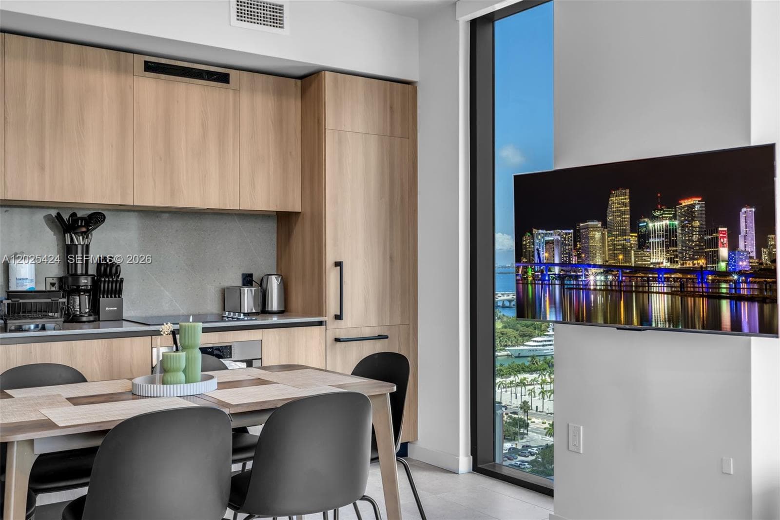 501 FIRST Residences · #2301 in Miami - Photo 11
