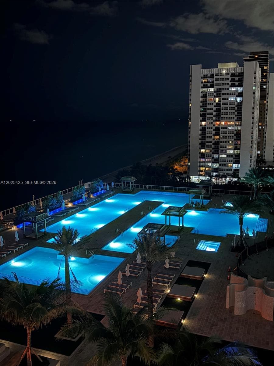 BEACH CLUB TWO · #1404 in Hallandale Beach - Photo 3