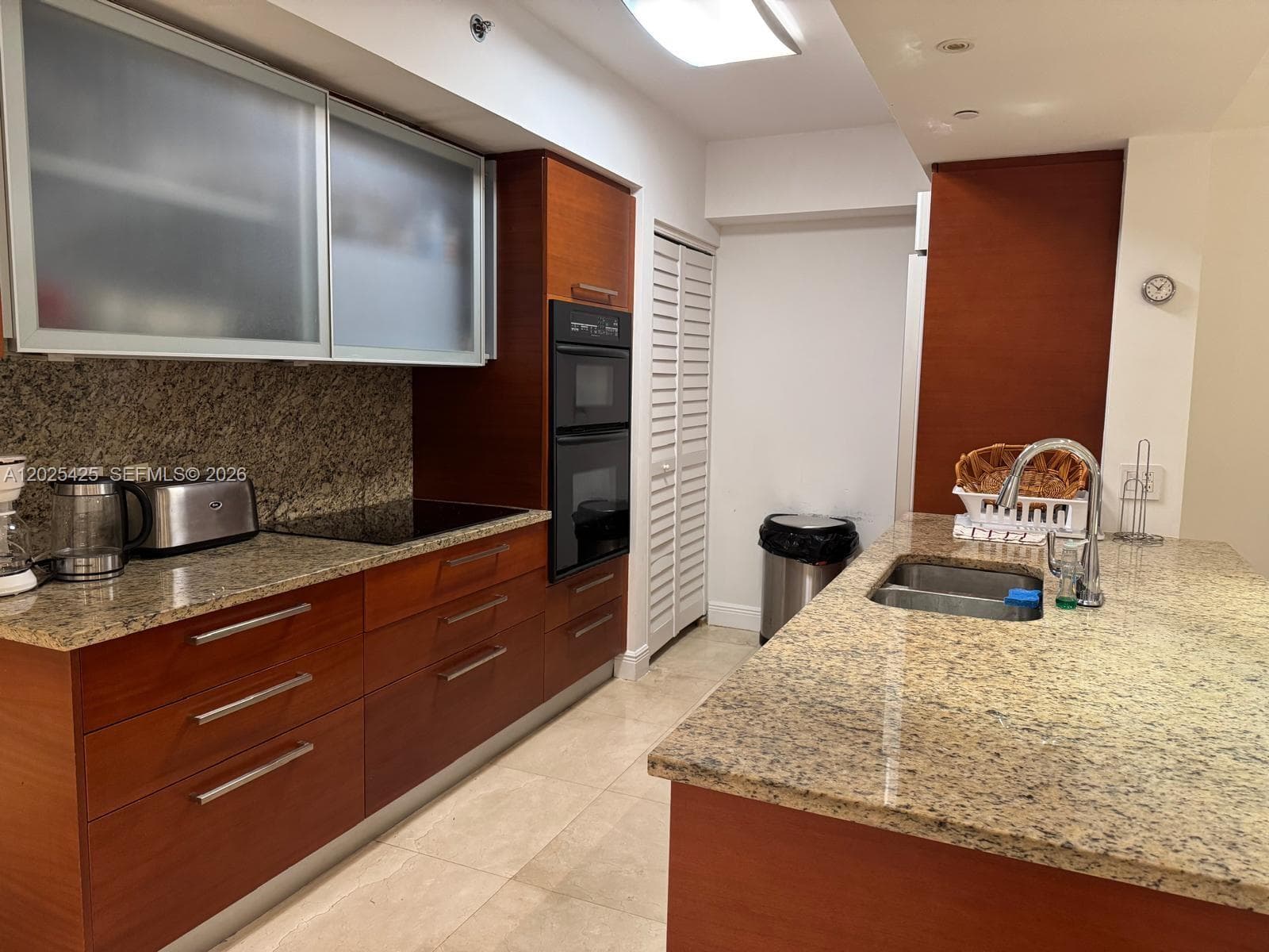 BEACH CLUB TWO · #1404 in Hallandale Beach - Photo 11