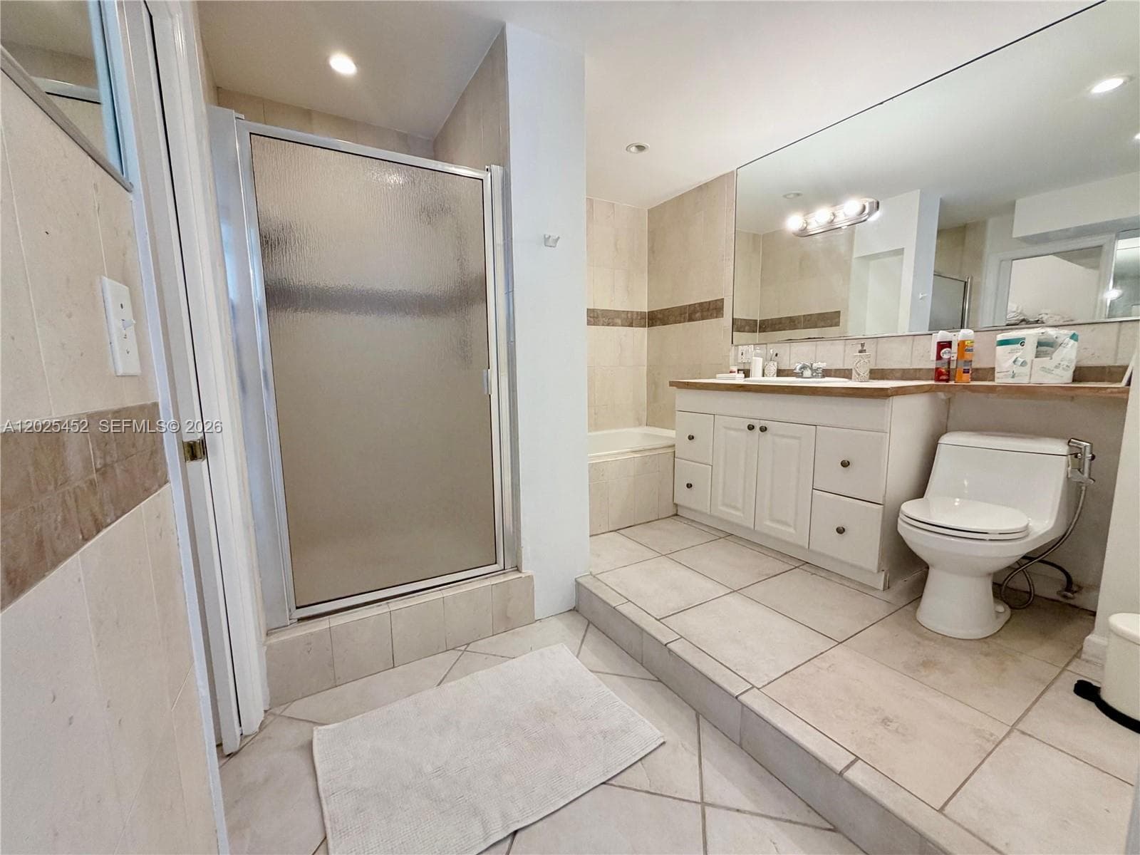 COMMODORE PLAZA CONDO · #PH10 in Aventura - Photo 14