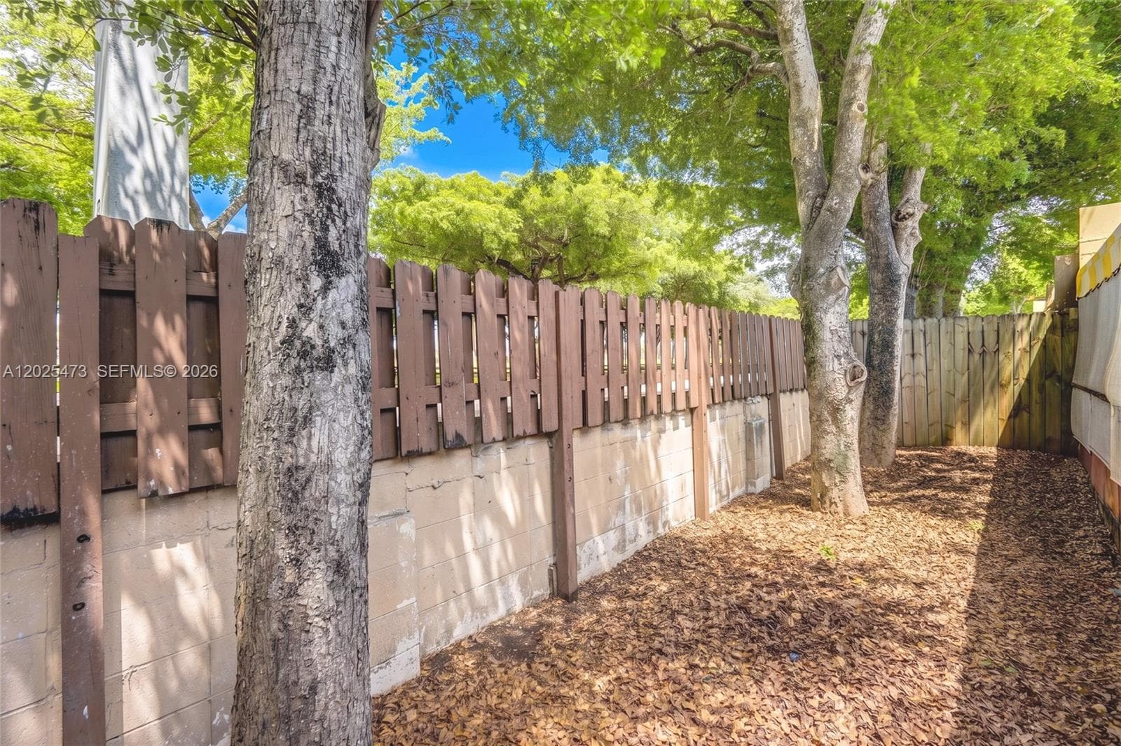 6705 Kingsmoor Way photo 2
