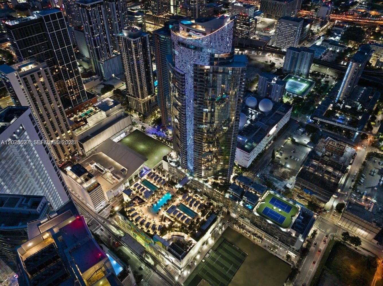 Paramount Miami Worldcenter · #3909 in Miami - Photo 63