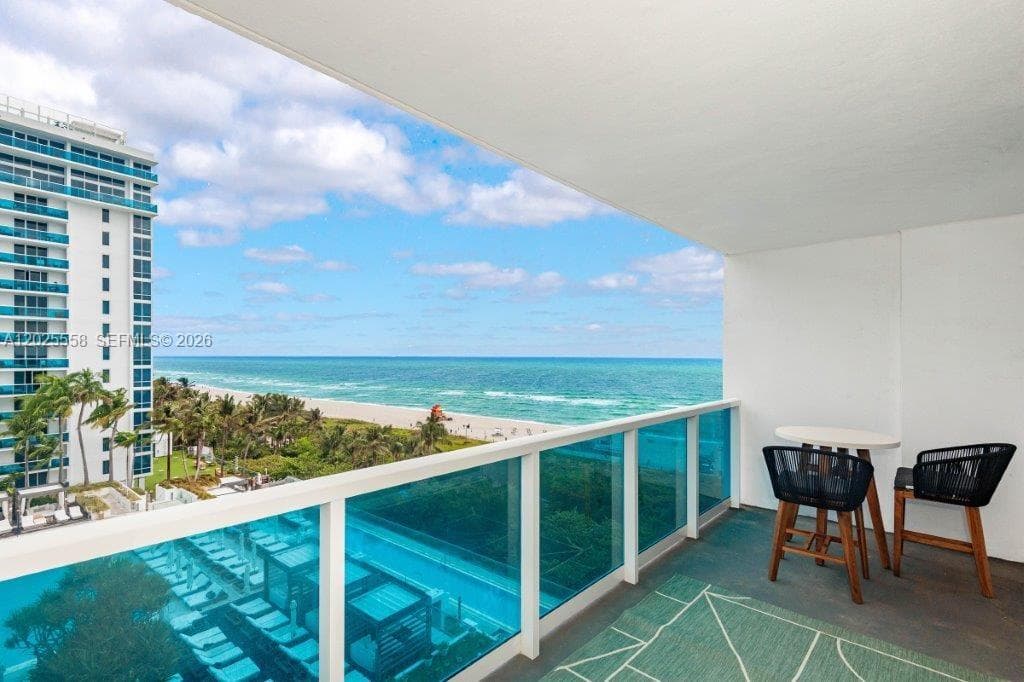 Roney Palace · #811 in Miami Beach - Photo 23