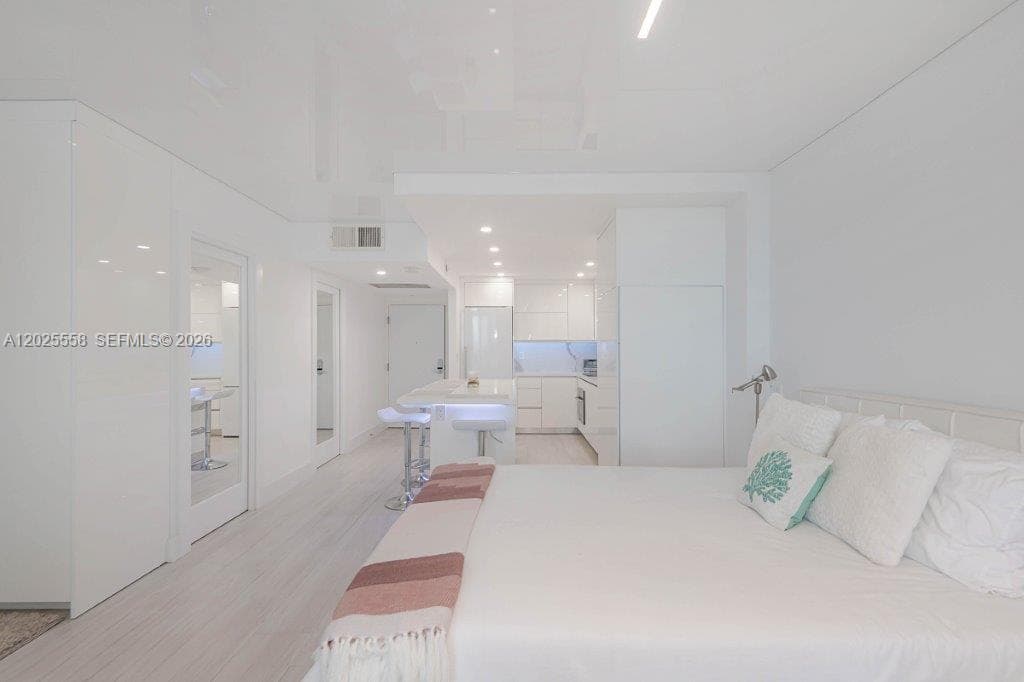 Roney Palace · #811 in Miami Beach - Photo 13