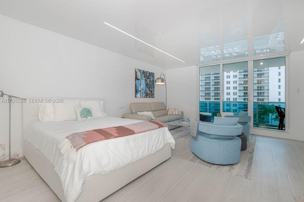 Roney Palace · #811 in Miami Beach - Photo 5
