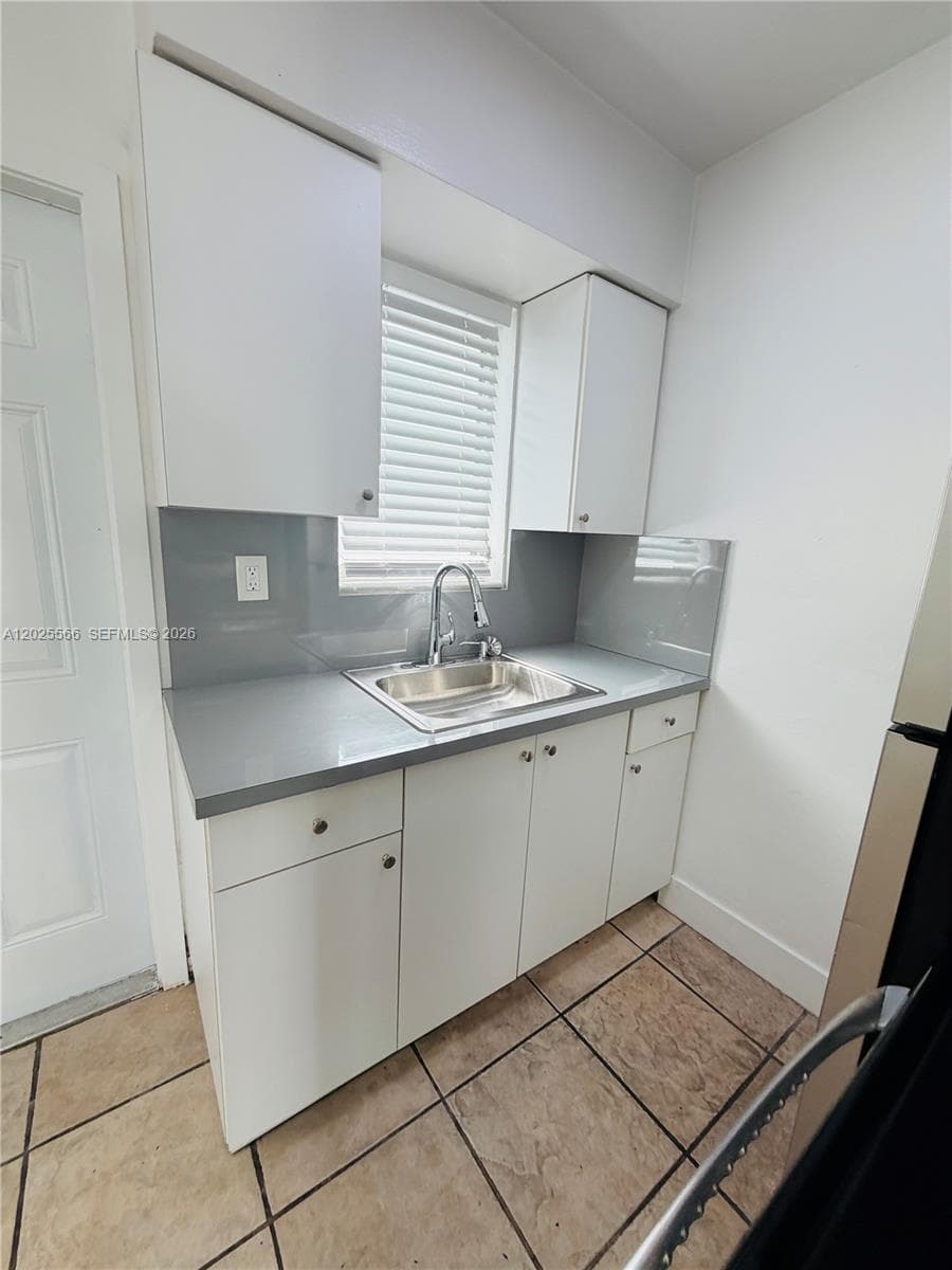 775 Ne 128TH St · #6 in North Miami - Photo 2