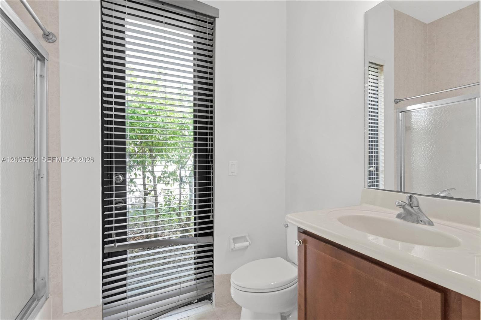 18724 SW 76 CT photo 17