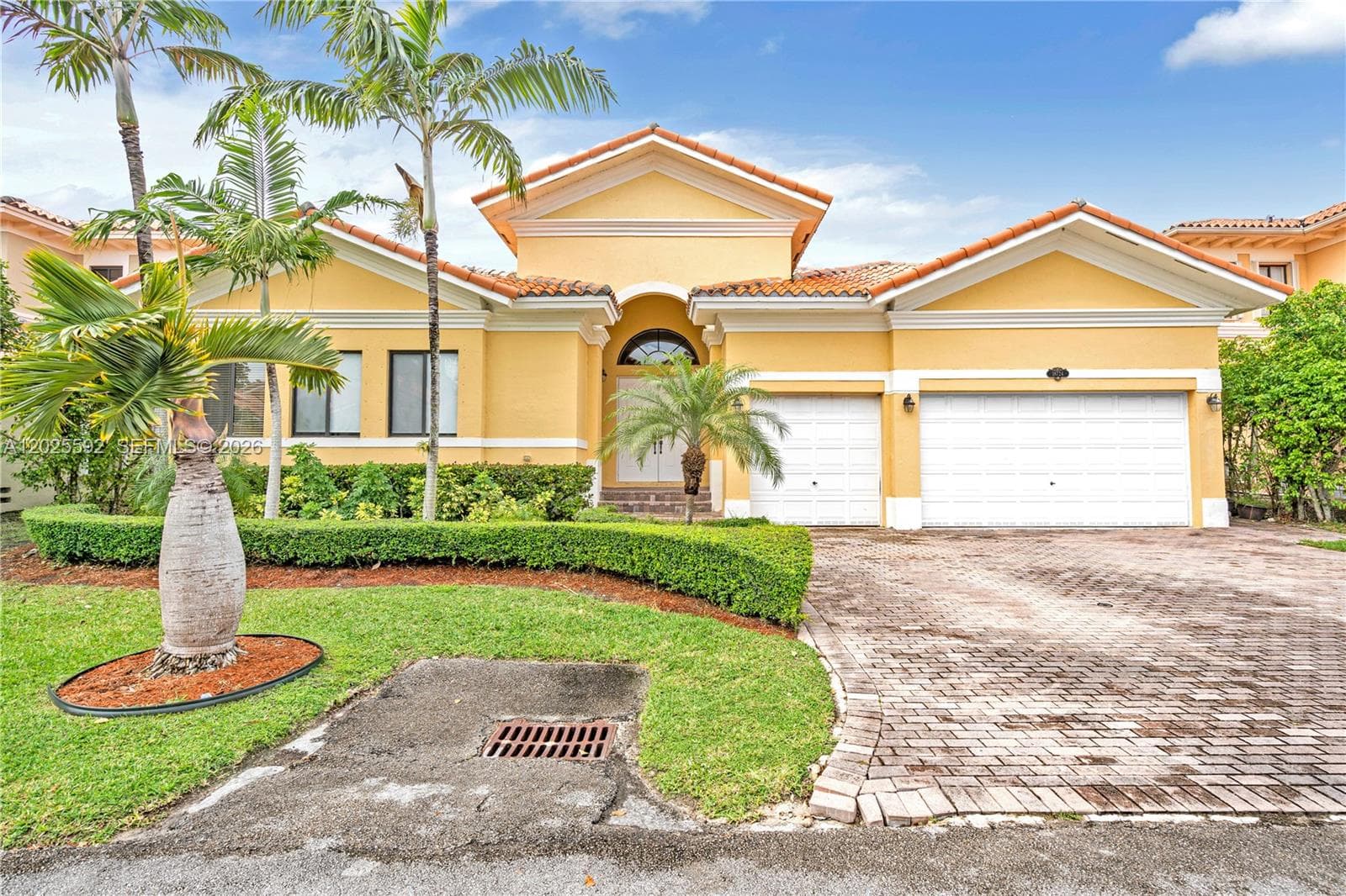 18724 SW 76 CT photo 5
