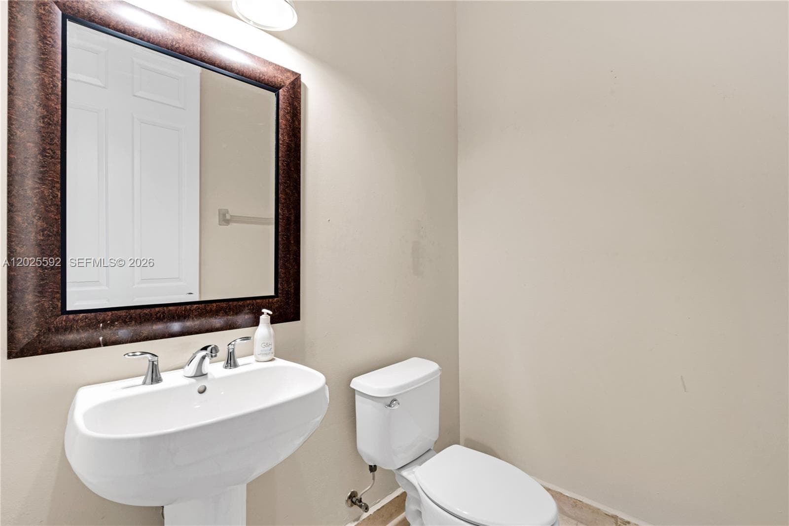 18724 SW 76 CT photo 25