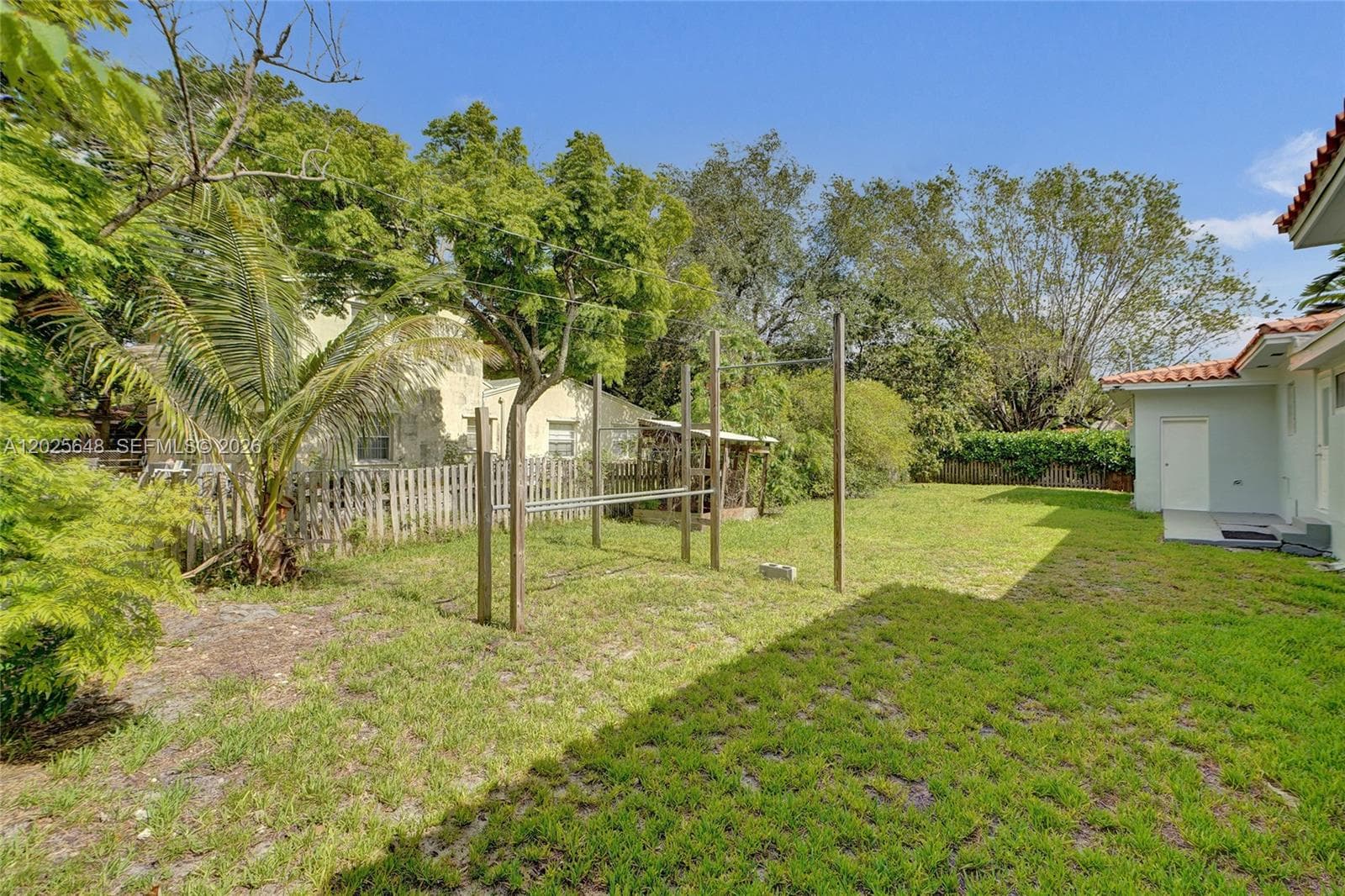 2300 SW 22nd Ave photo 35