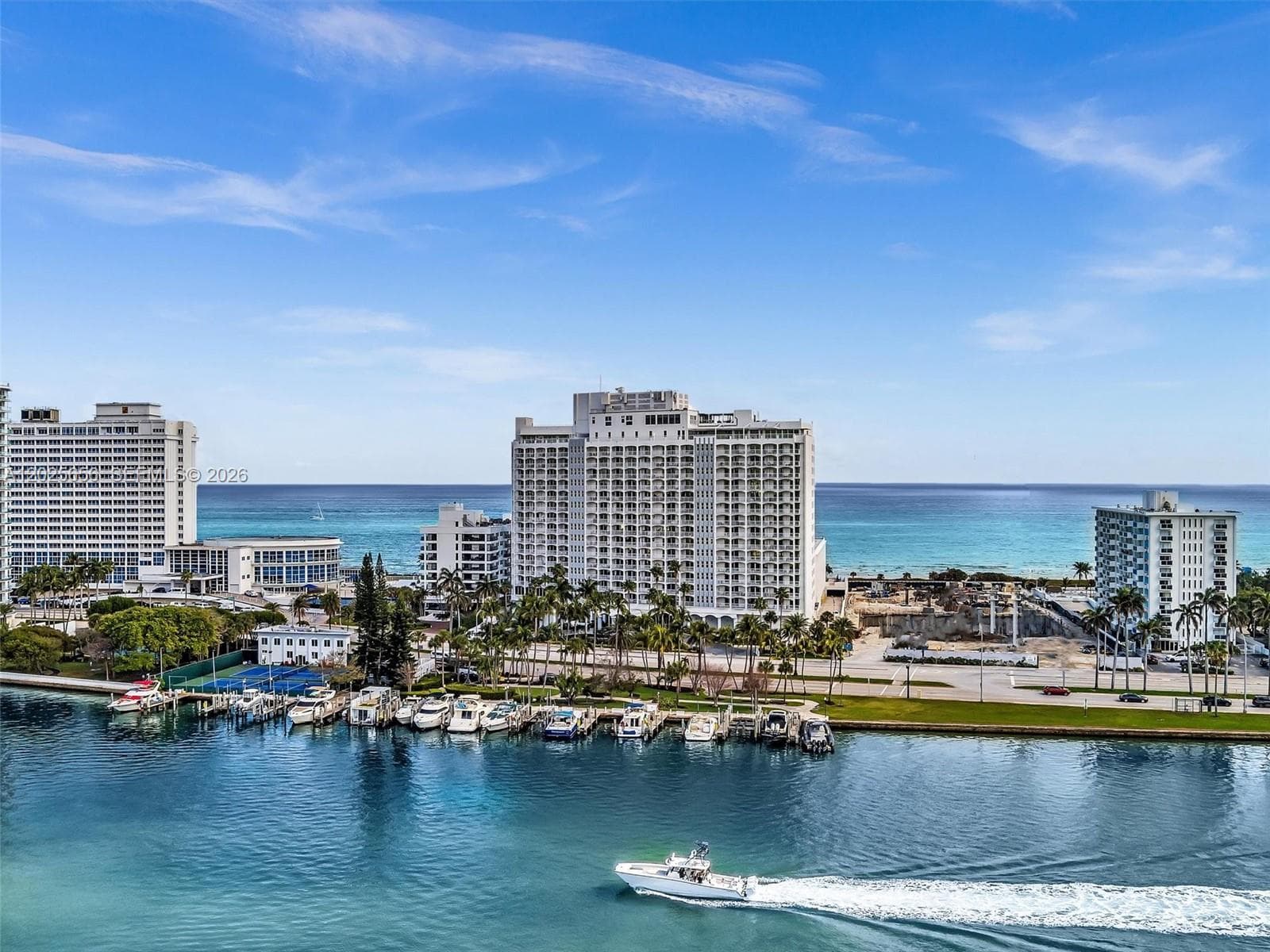THE CARRIAGE HOUSE · #107 in Miami Beach - Photo 43