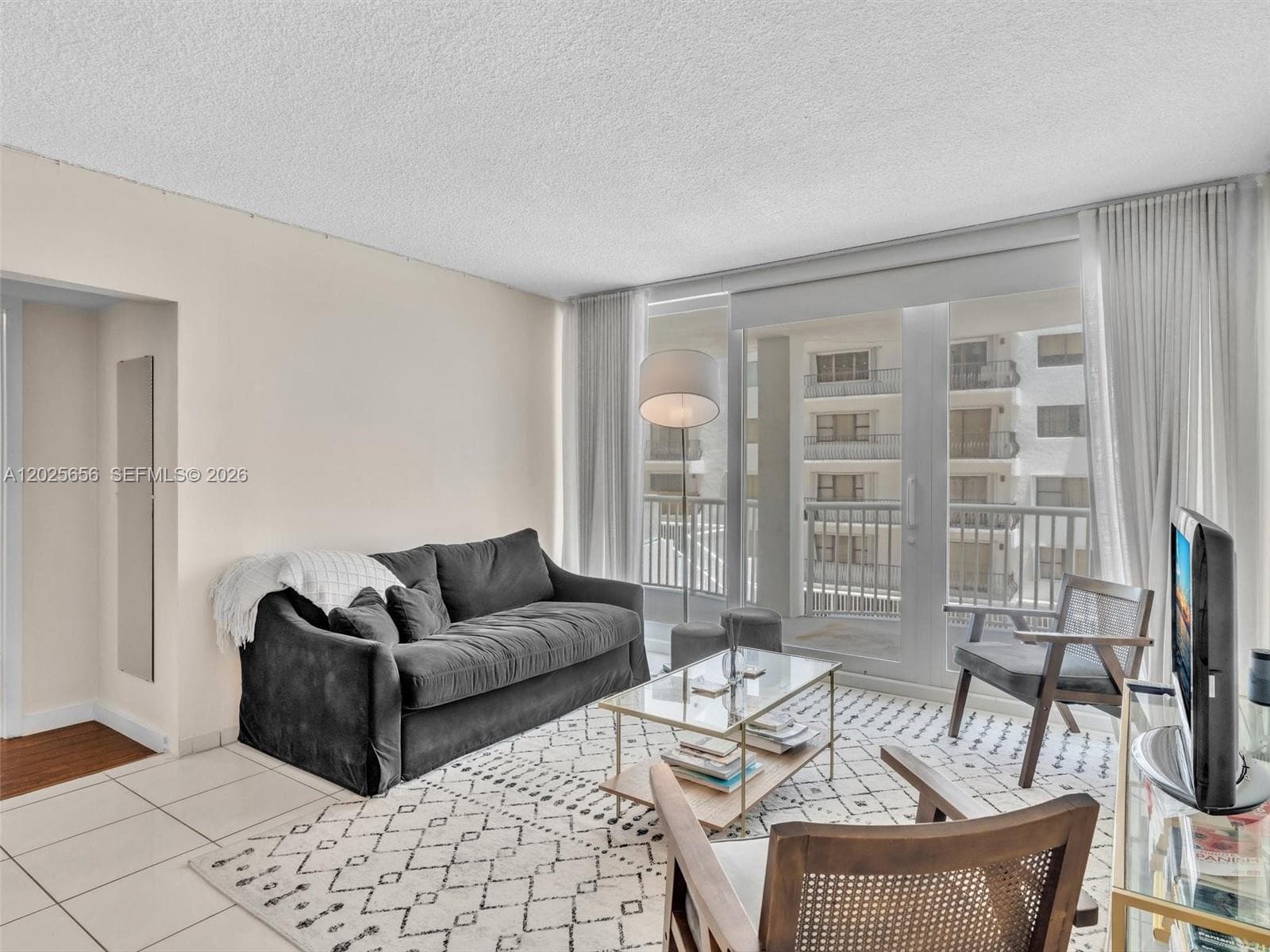 THE CARRIAGE HOUSE · #107 in Miami Beach - Photo 8