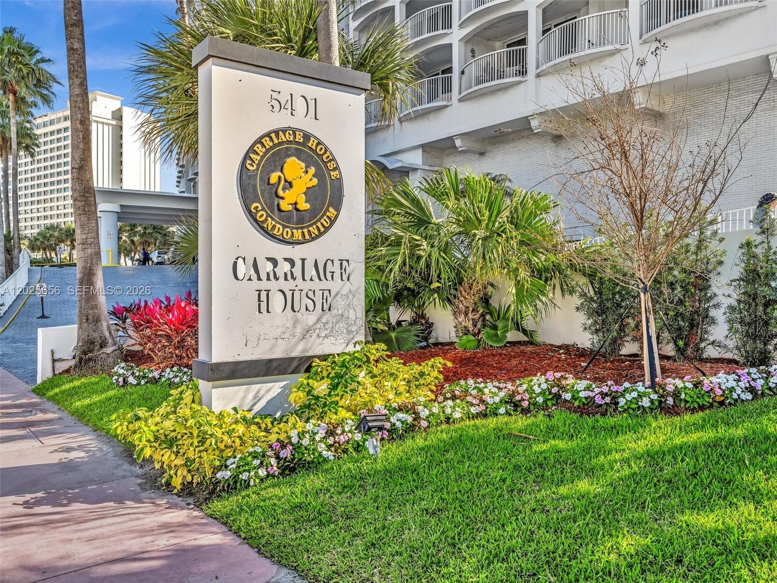 THE CARRIAGE HOUSE · #107 in Miami Beach - Photo 25