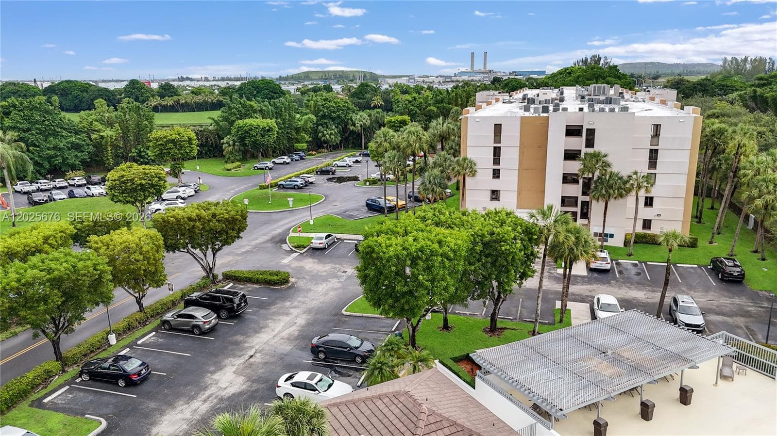 DORAL OAKS · #209 in Doral - Photo 12