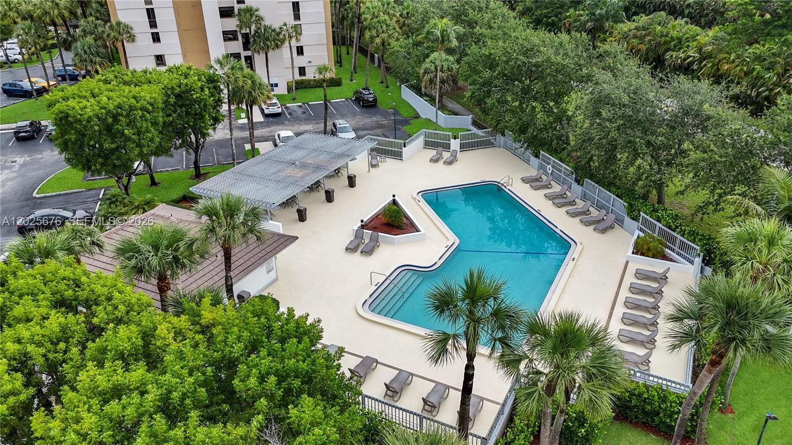 DORAL OAKS · #209 in Doral - Photo 10