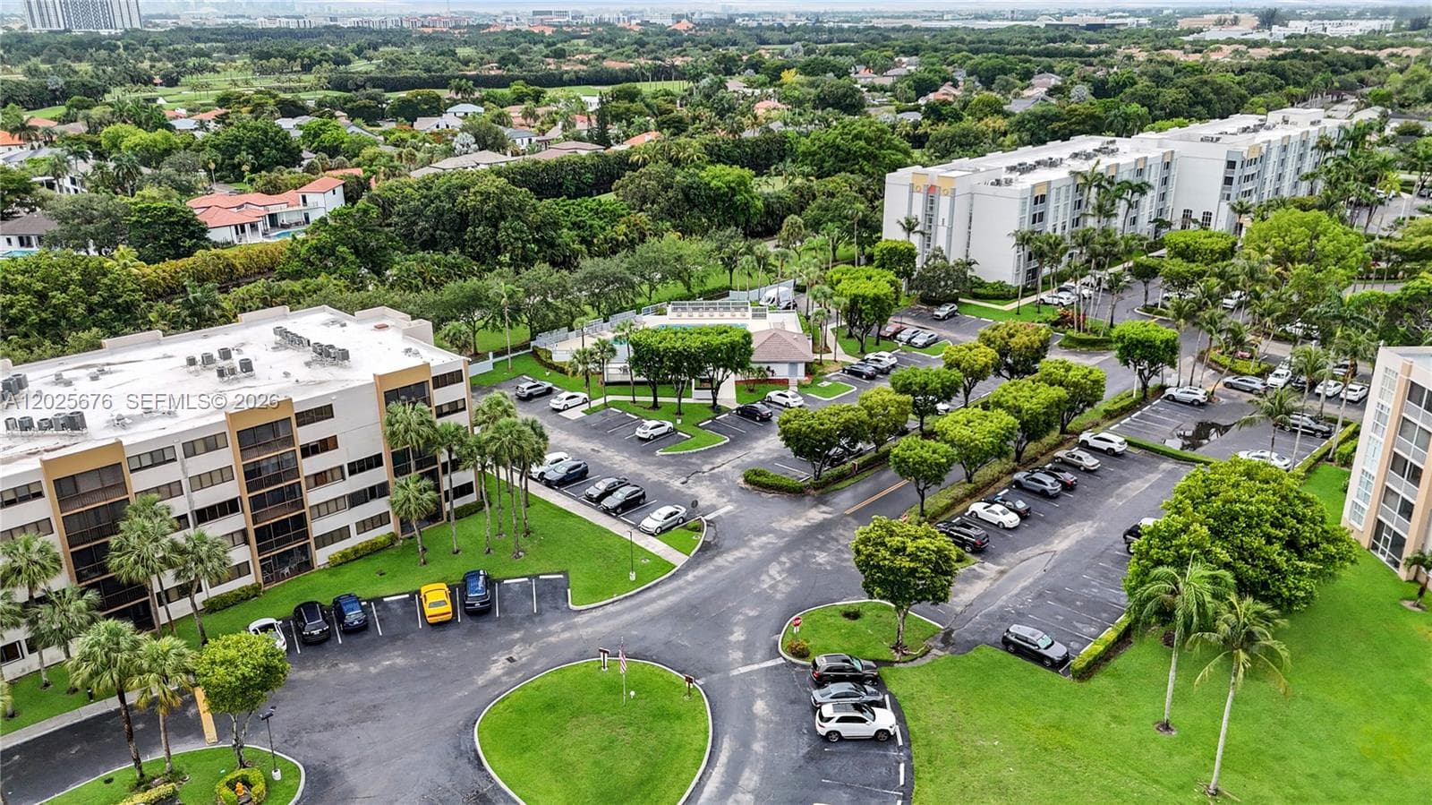 DORAL OAKS · #209 in Doral - Photo 11