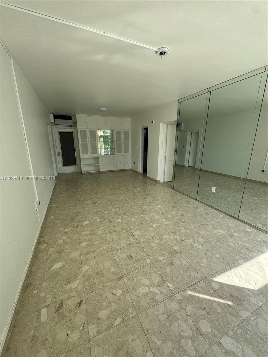 HARBOUR BAY CONDO · #C1 in Bay Harbor Islands - Photo 4