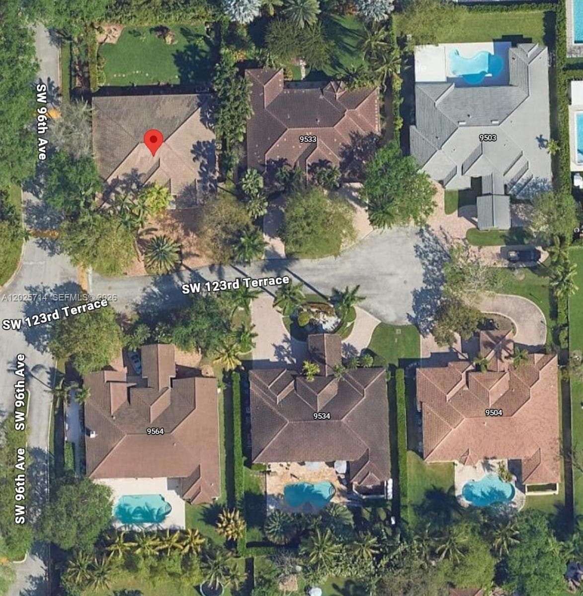 Great location on a corner lot and cul-de-sac