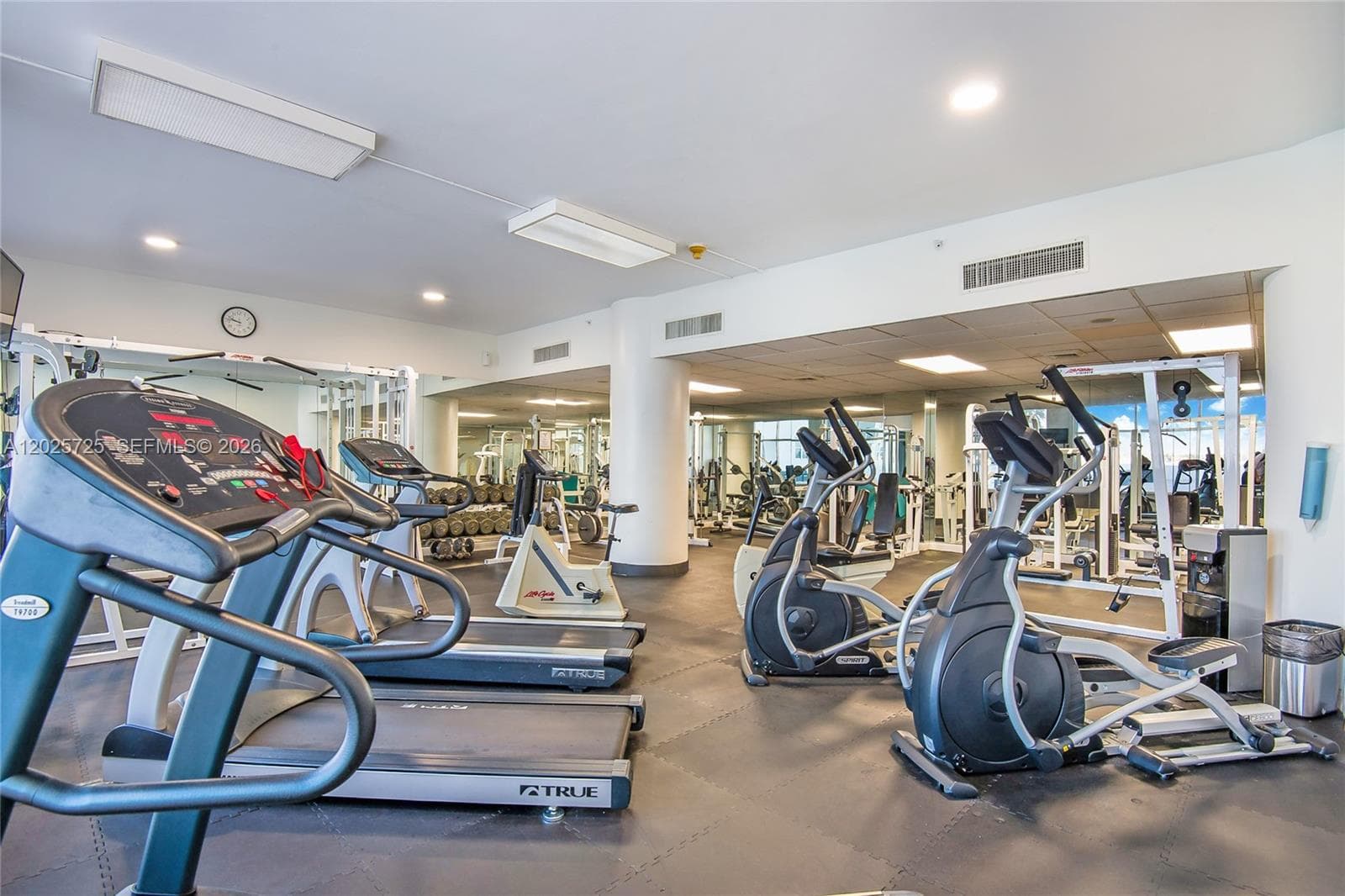 ISLAND POINTE CONDO · #4R in Bay Harbor Islands - Photo 20