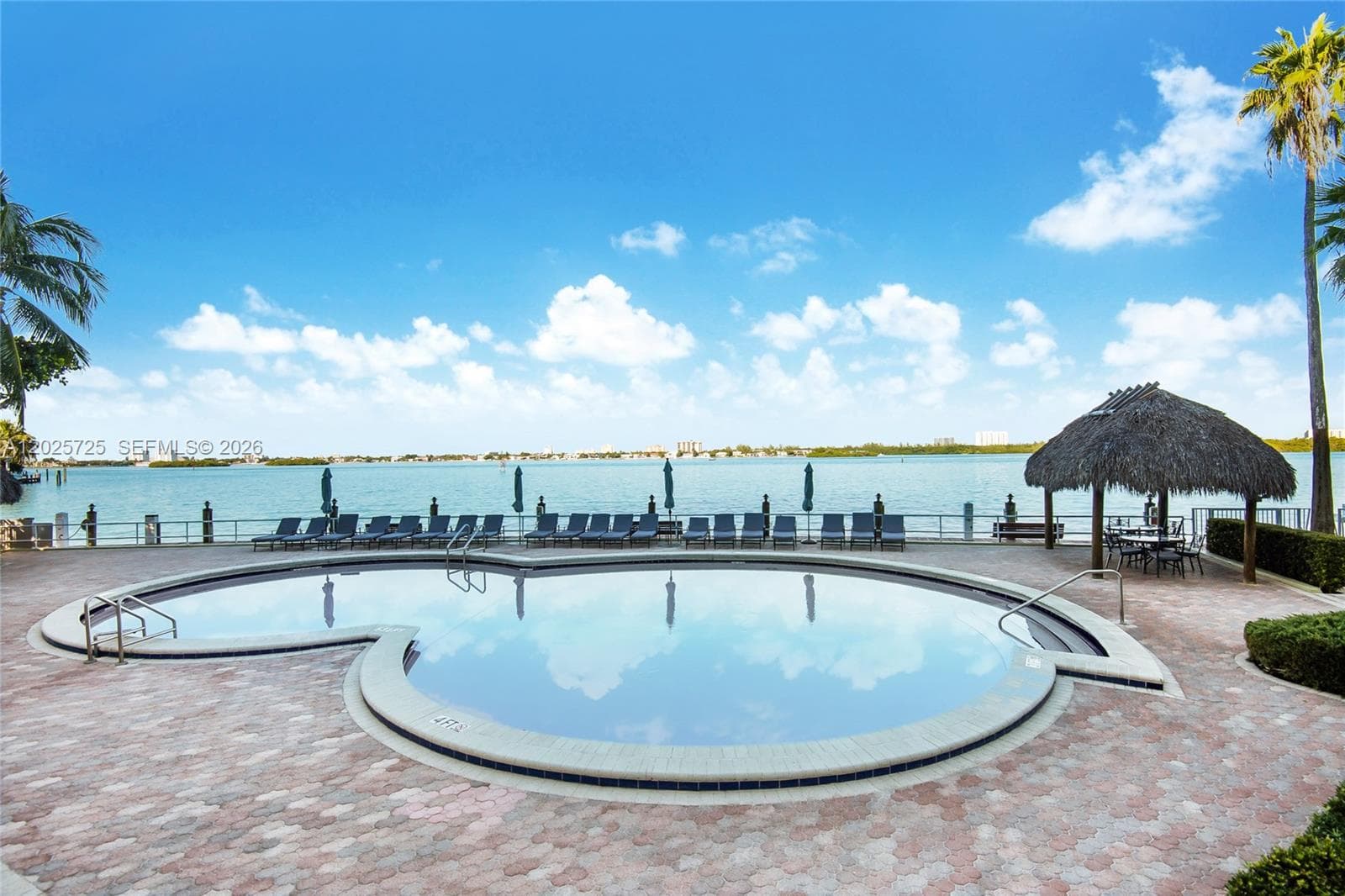 ISLAND POINTE CONDO · #4R in Bay Harbor Islands - Photo 21