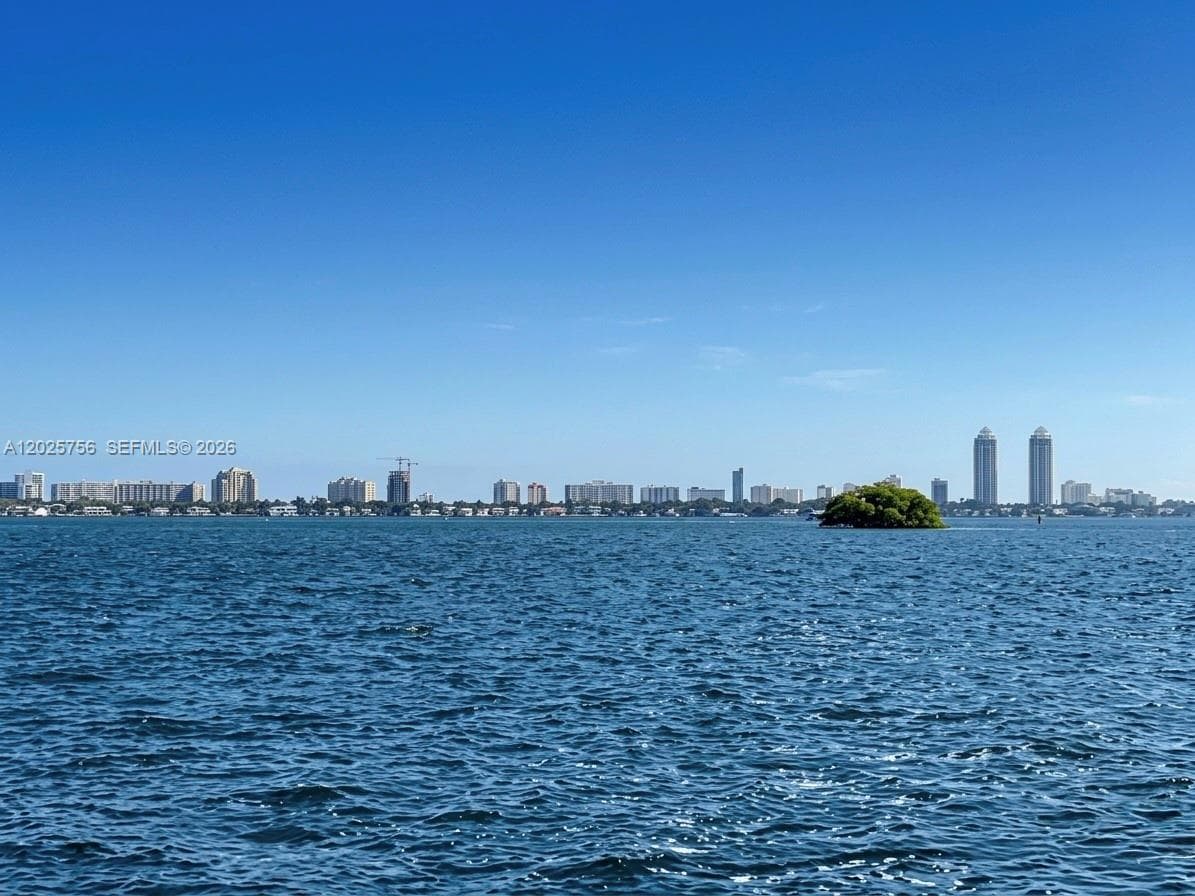 Banyan Bay Apartments · #C512 in Miami - Photo 36