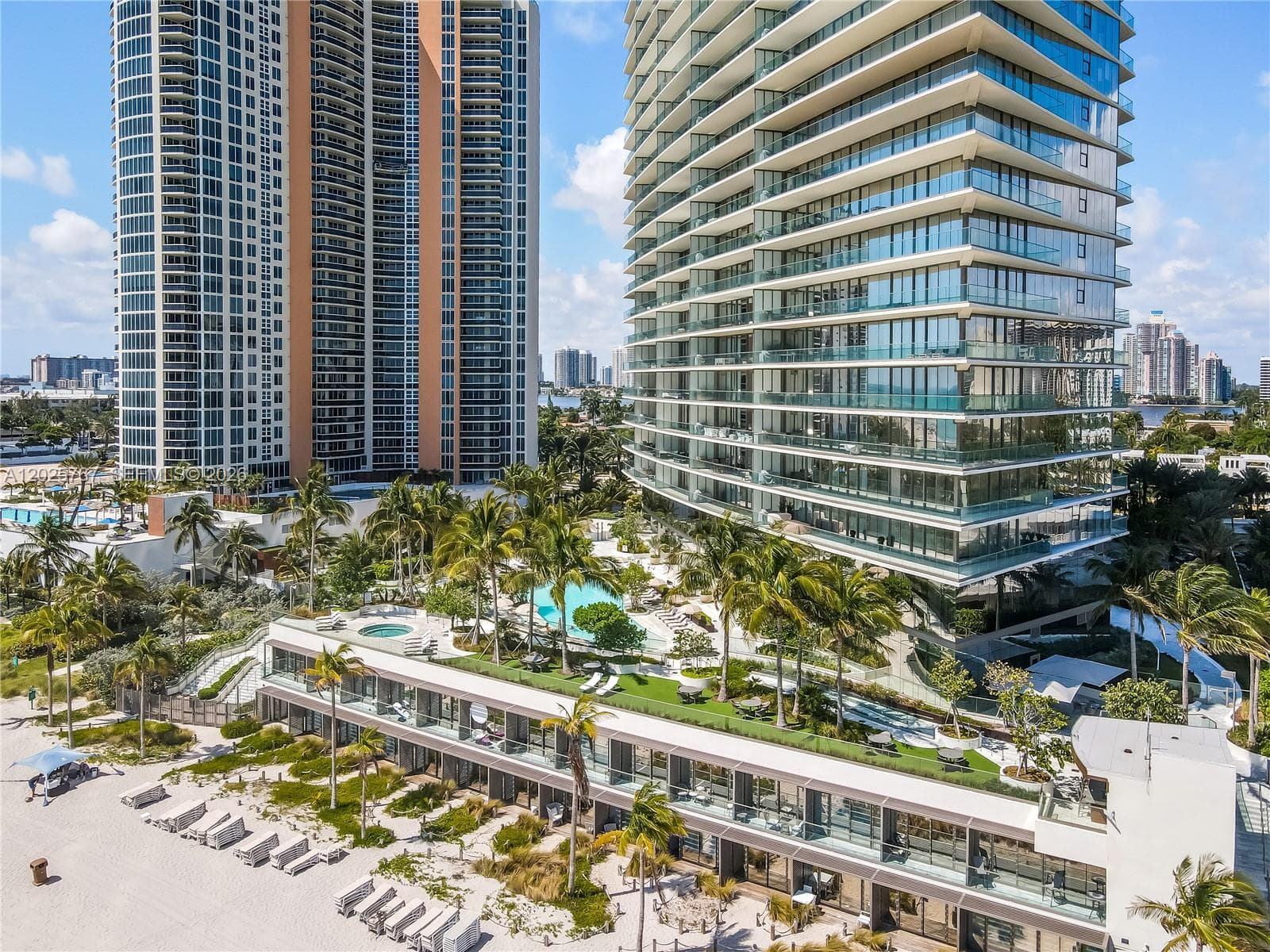 Residences by Armani Casa · #3504 in Sunny Isles Beach - Photo 5