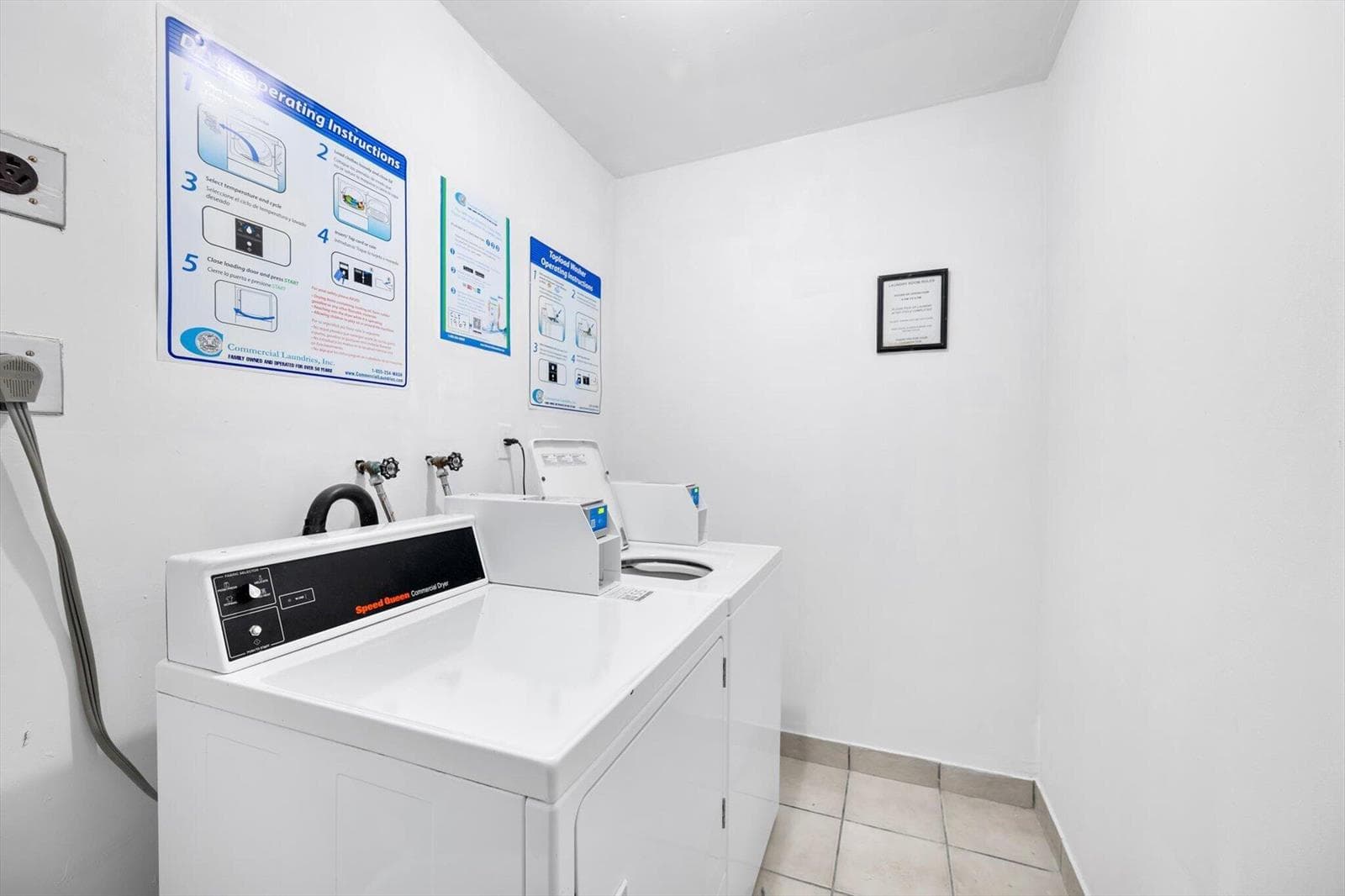 27-1080 94th St APT 411_027