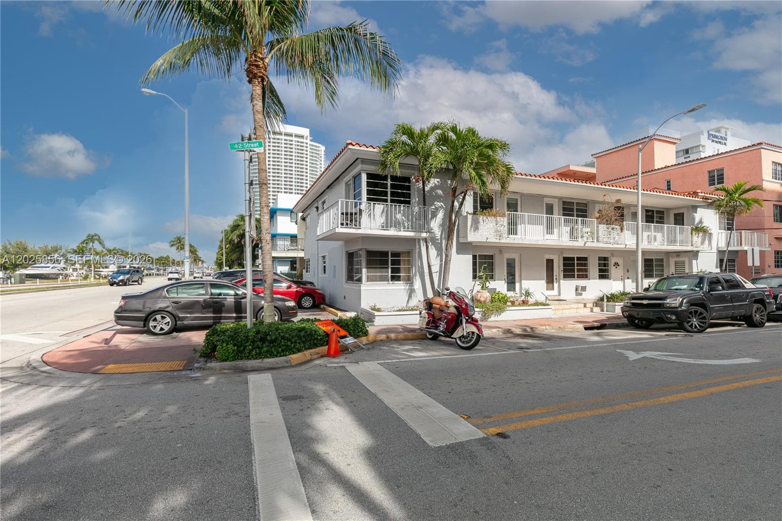 WATERSIDE CONDO · #6 in Miami Beach - Photo 15
