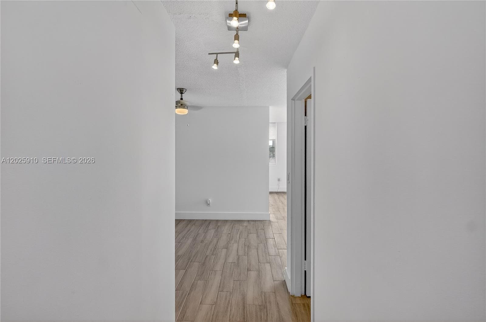 Islander Condominium · #504 in Miami Beach - Photo 18