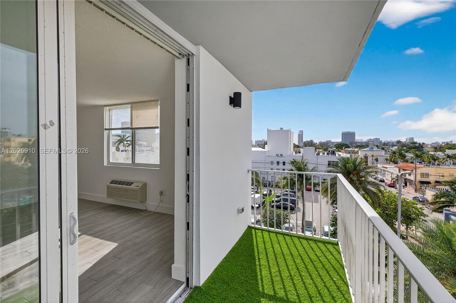 Islander Condominium · #504 in Miami Beach - Photo 4