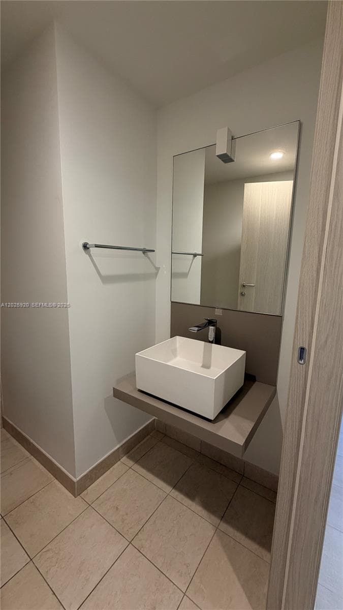 powder room