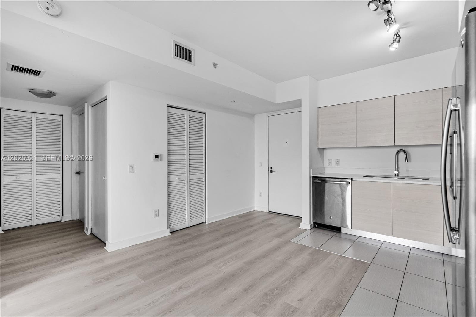 4250 BISCAYNE BOULEVARD C · #914 in Miami - Photo 5