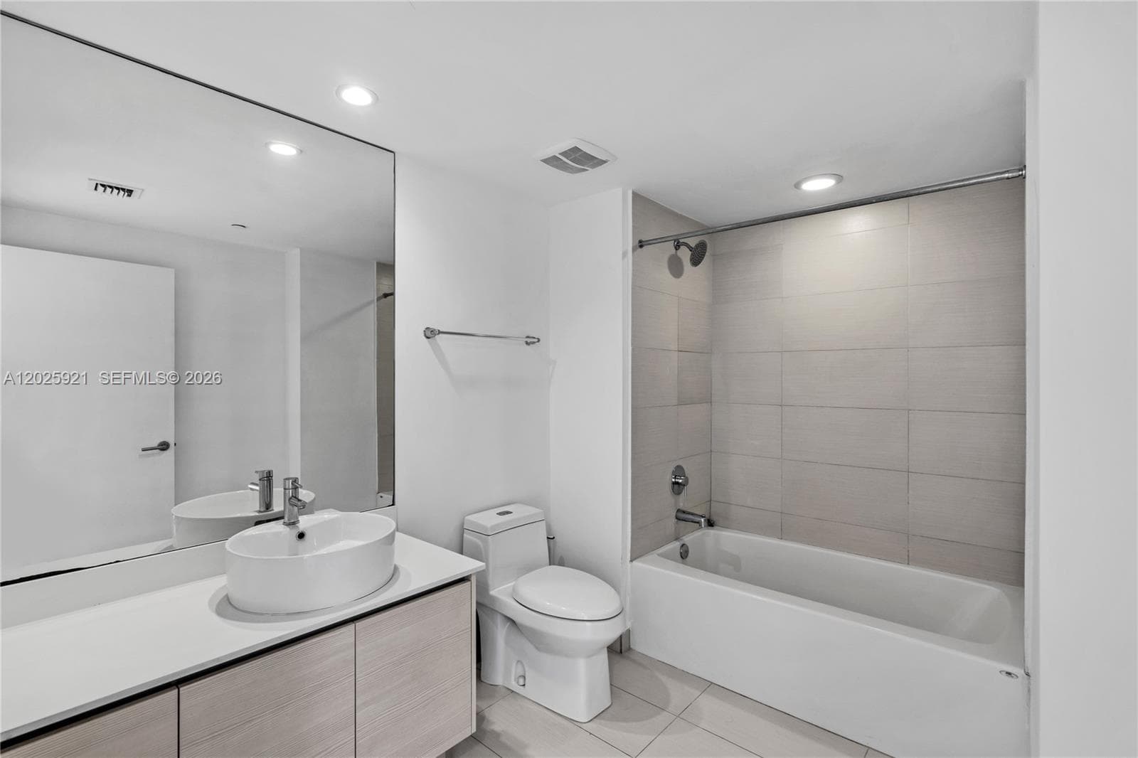 4250 BISCAYNE BOULEVARD C · #914 in Miami - Photo 11