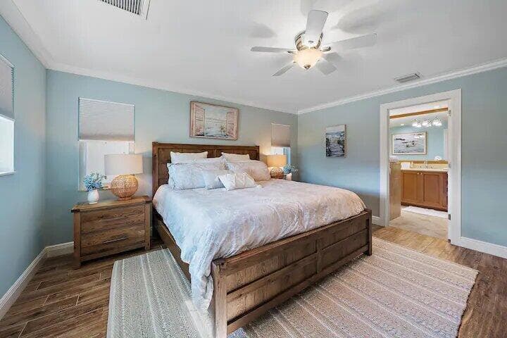 Main bedroom