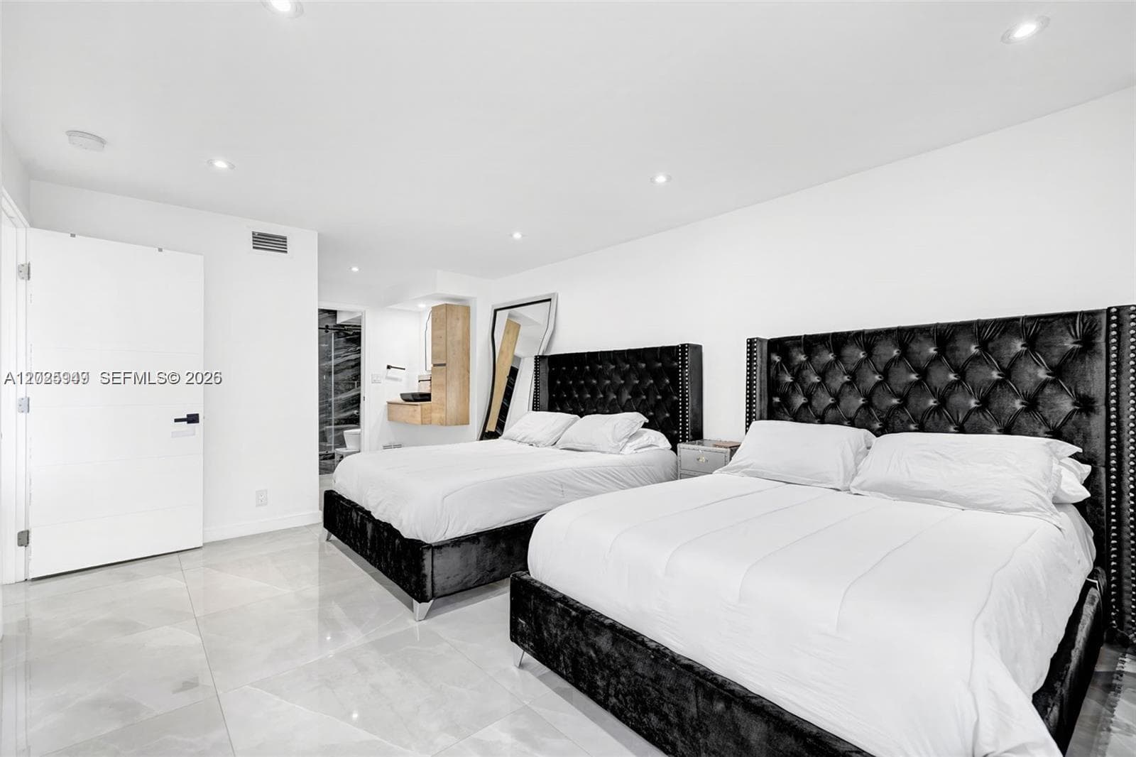 ARLEN HOUSE EAST CONDO · #503 in Sunny Isles Beach - Photo 2