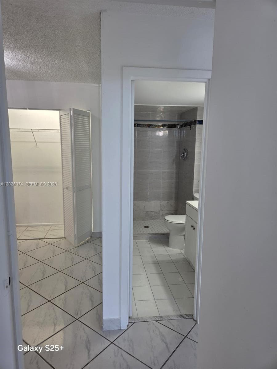 WOODSIDE APTS CONDO · #B601 in North Miami Beach - Photo 9