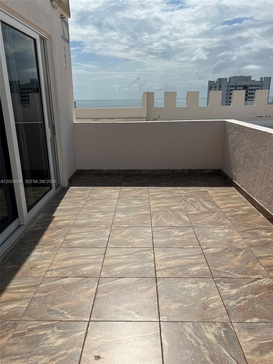 Prince George · #21A in Hallandale Beach - Photo 23