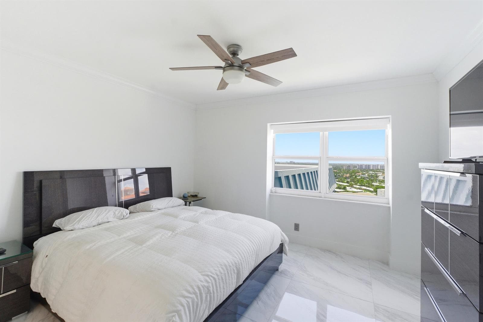 1500 S Ocean Blvd Ph2_014