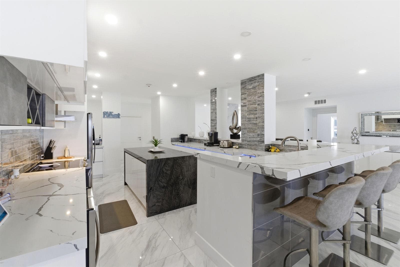 1500 S Ocean Blvd Ph2_018