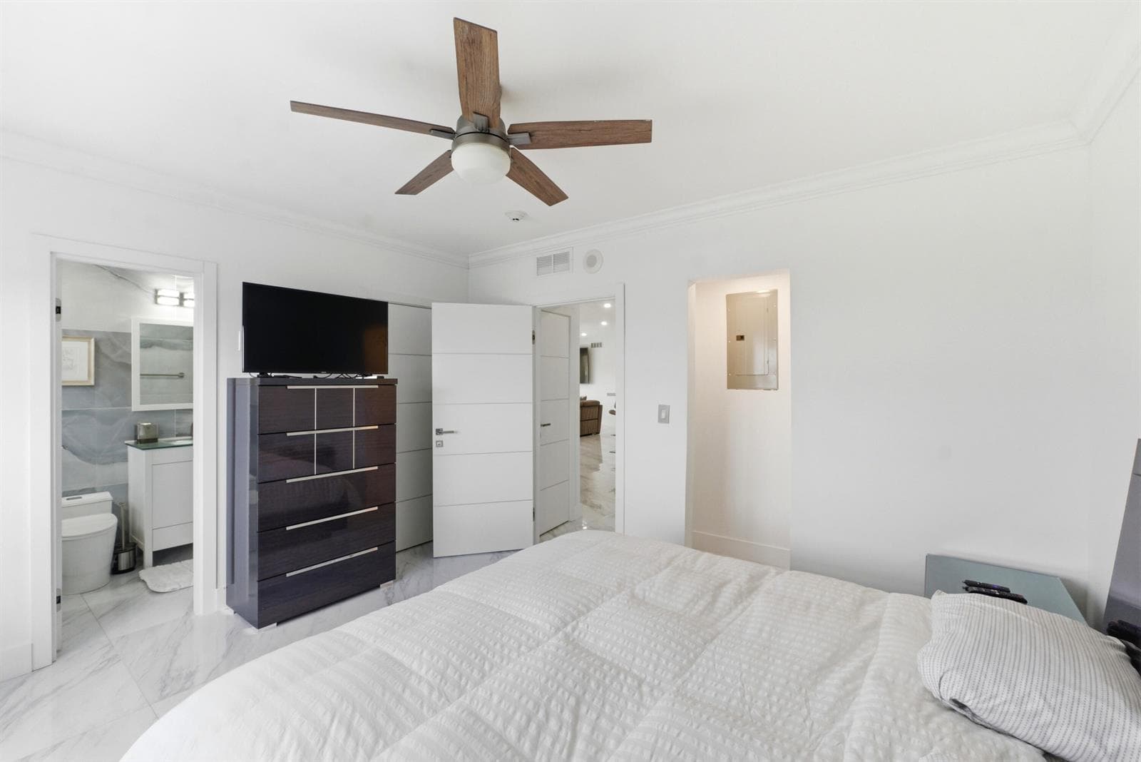 1500 S Ocean Blvd Ph2_015