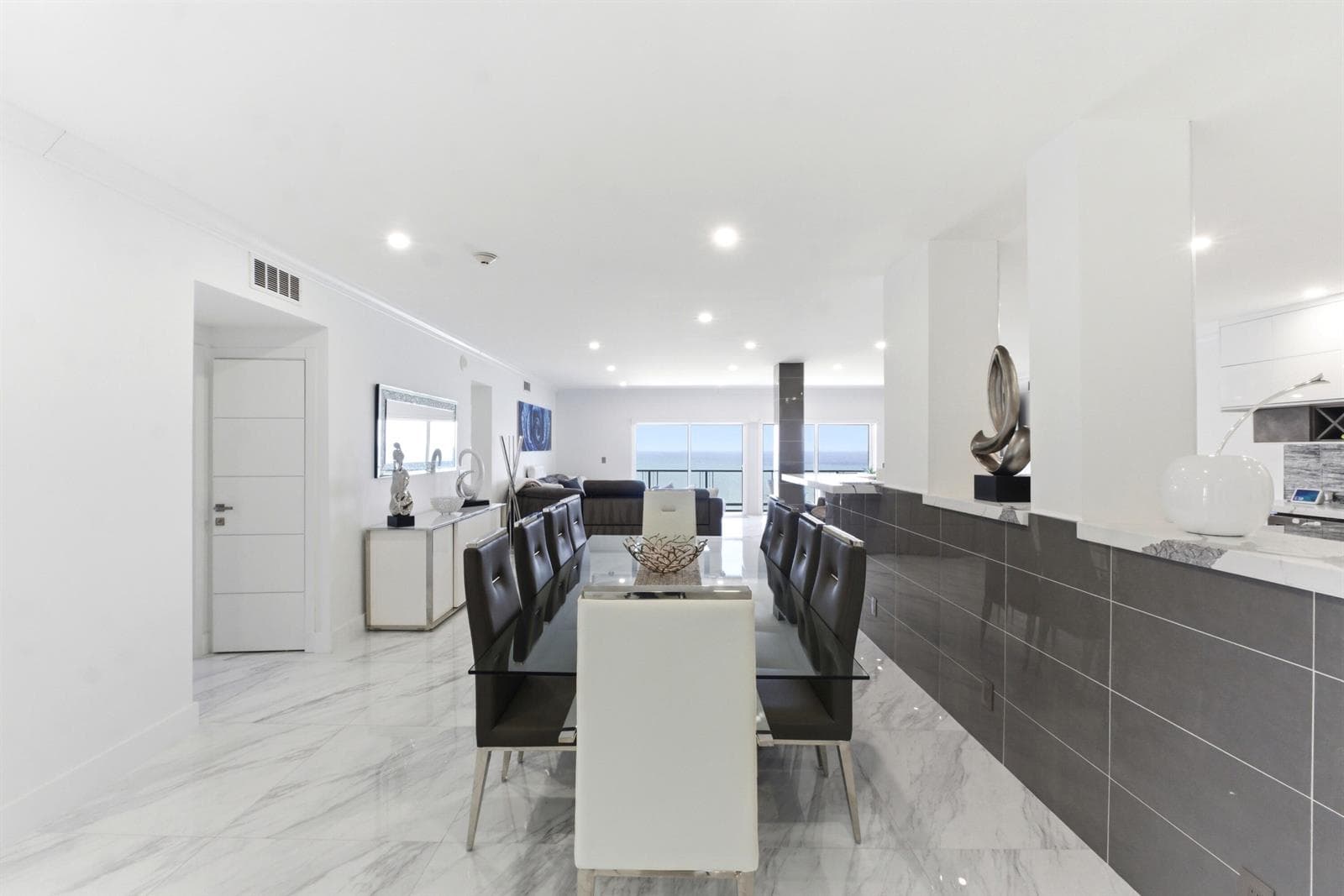 1500 S Ocean Blvd Ph2_011