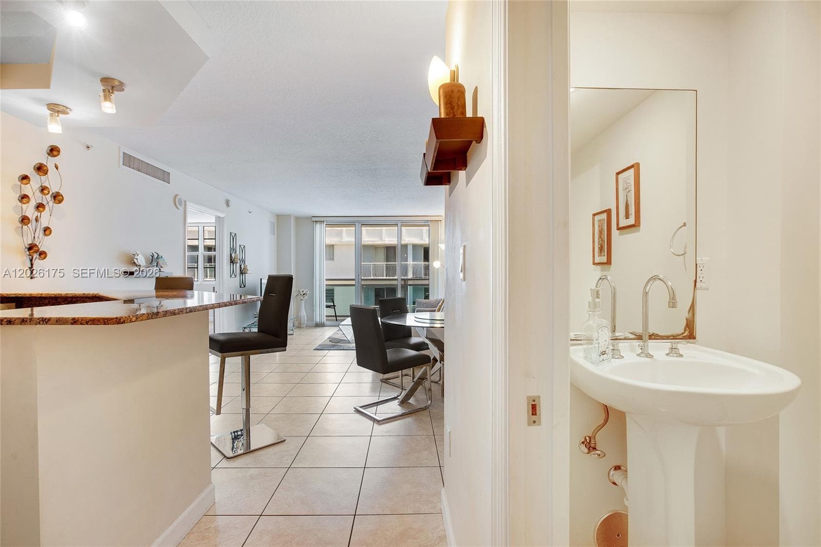 THE COLLINS CONDO · #1608 in Miami Beach - Photo 6