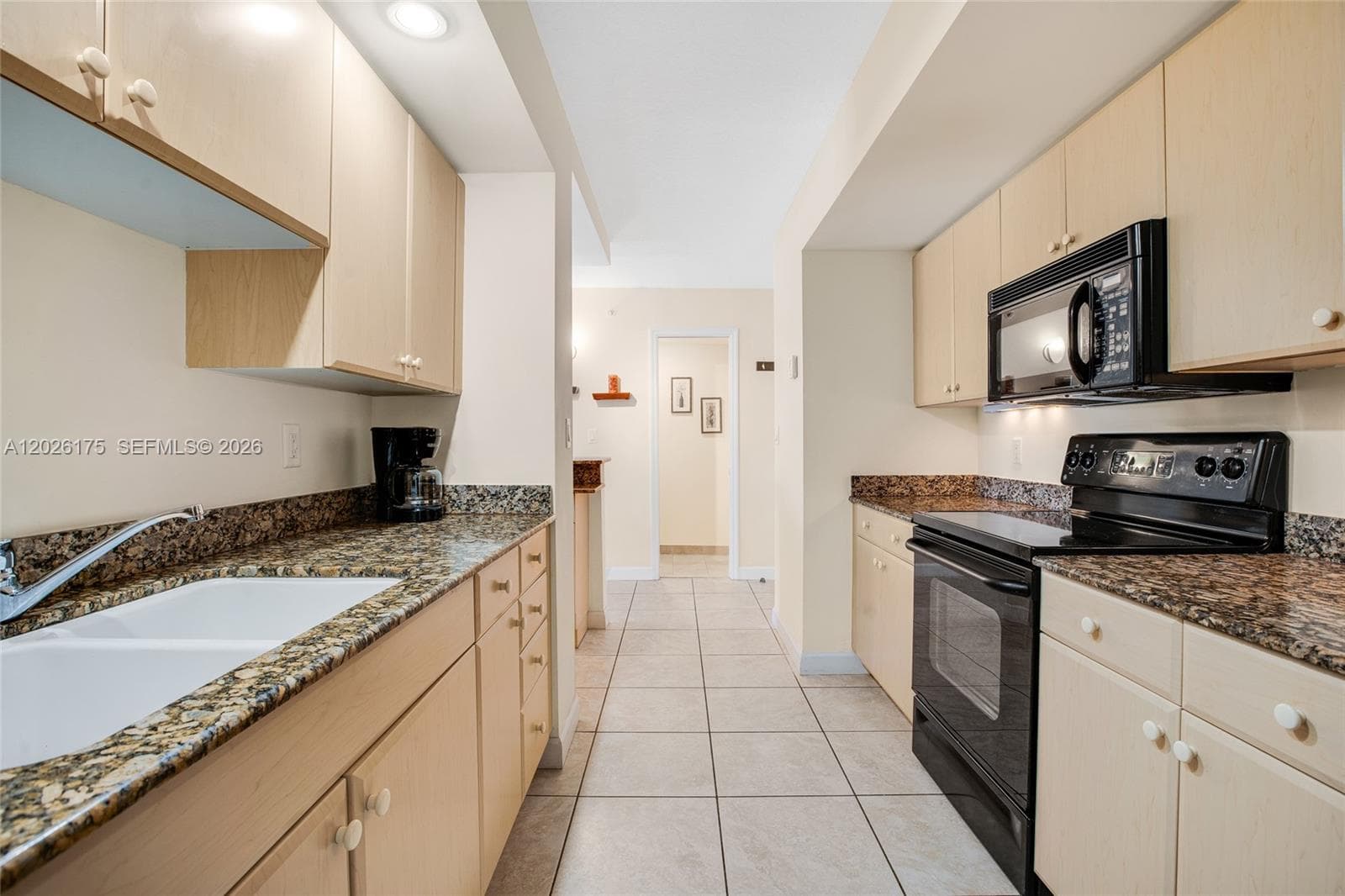 THE COLLINS CONDO · #1608 in Miami Beach - Photo 7