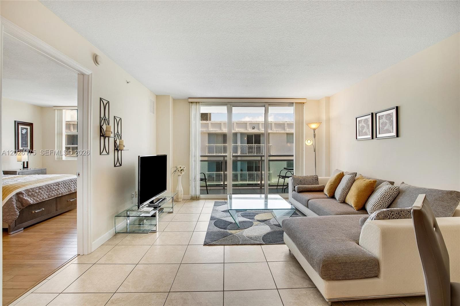 THE COLLINS CONDO · #1608 in Miami Beach - Photo 3