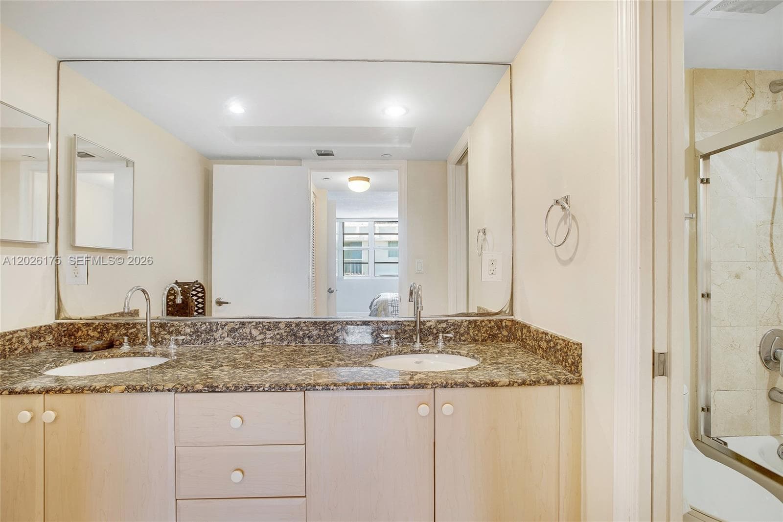 THE COLLINS CONDO · #1608 in Miami Beach - Photo 18