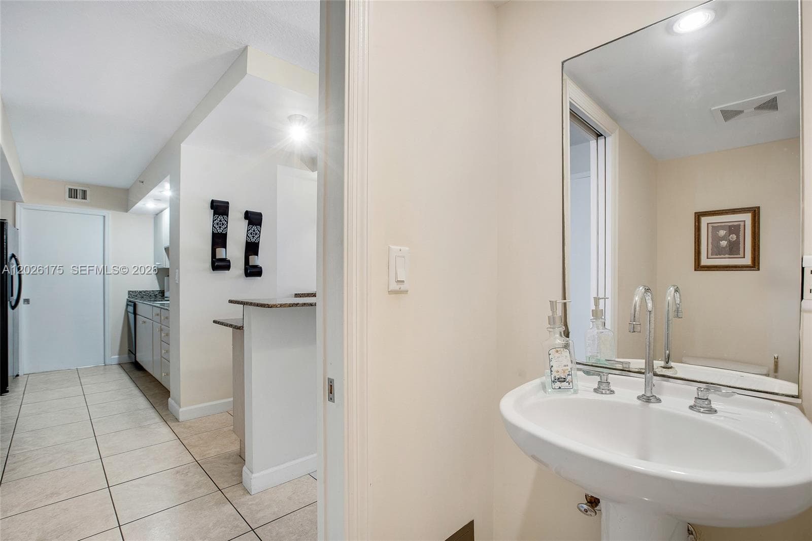 THE COLLINS CONDO · #1608 in Miami Beach - Photo 19